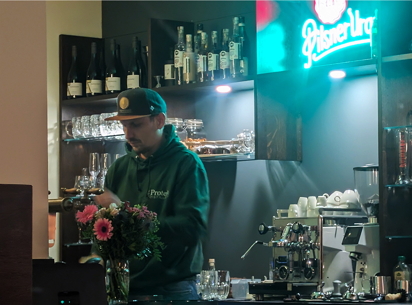 Bar